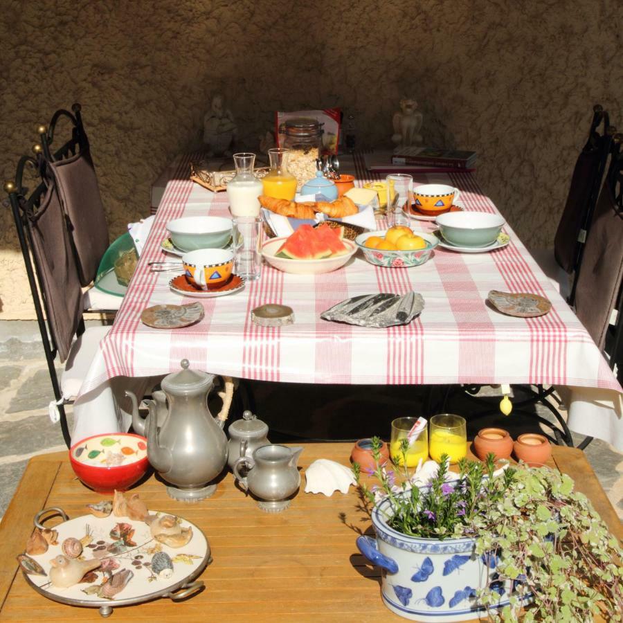Canigou Lodge 弗耐特·莱班斯 外观 照片